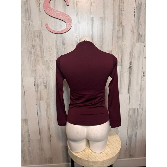 Long sleeve top size small - Picture 6 of 7